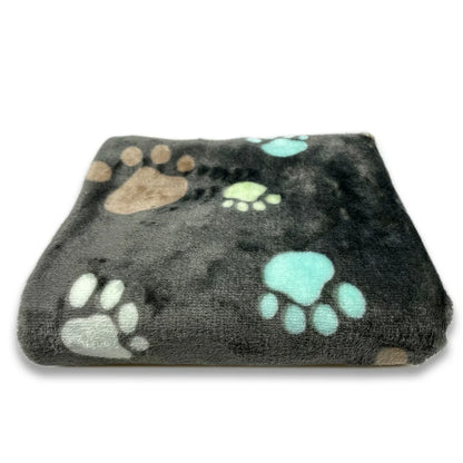 Warm fleece pet blanket for dogs and cats with paw print design, small - My Pet Serenity