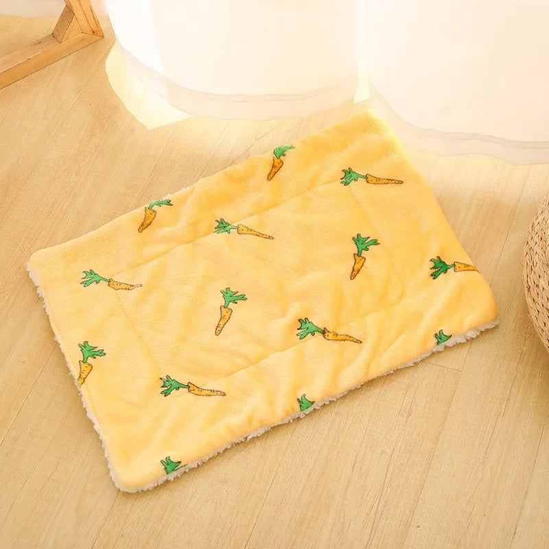 Winter Warm Pet Mat for Cats and Dogs — Soft Sleep Mat - My Pet Serenity