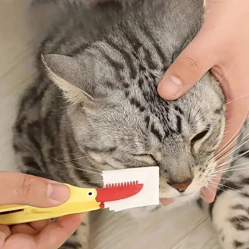 Soft Silicone Eye Cleaning Brush for Cats and Dogs, Tear Stain - My Pet Serenity
