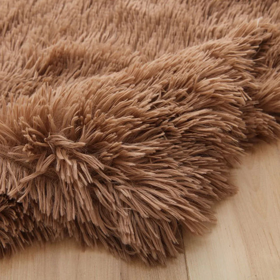Winter dog and cat bed mat, washable plush cushion, warm and soft - My Pet Serenity