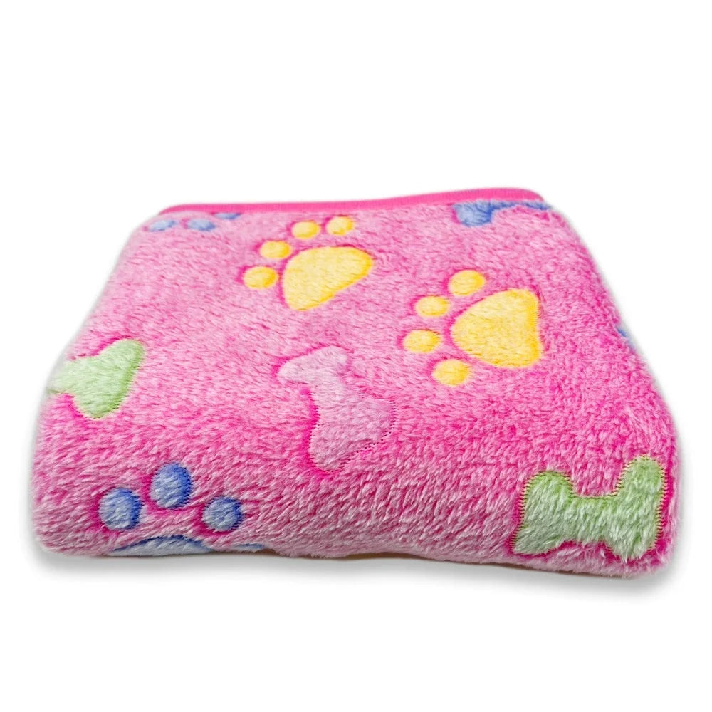 Warm fleece pet blanket for dogs and cats with paw print design, small - My Pet Serenity